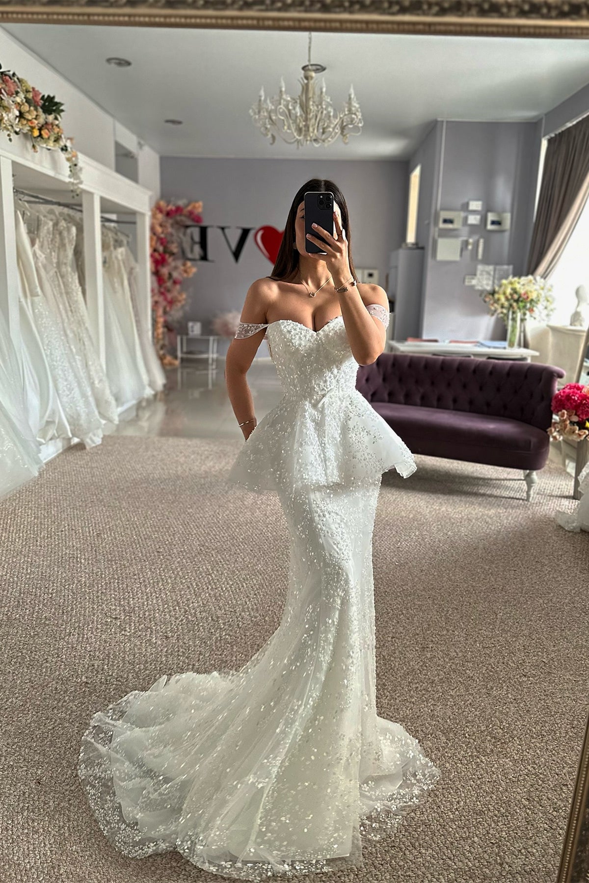 Mermaid Tulle Lace Sweetheart Sleeveless White Beach Wedding Dress Bridal Gown With Appliques
