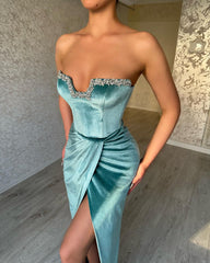 Modern Long Strapless Crystal Split Front Velvet Prom Dresses