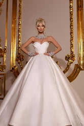 Modern Princess Long Long Glitter Sleeveless Bridal Dress