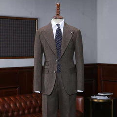 Newest Coffee Peaked Lapel Business Suit for Men