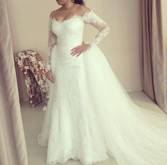 Off-the-shoulder Wedding Dress Long Sleeve Puffy Tulle Train Elegant Bridal Dresses