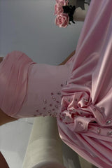 Suzhoufashion Pale Pink Satin Strapless Homecoming Dress With Rhinestone 3D Flower And High Slit Formal Evening Gown