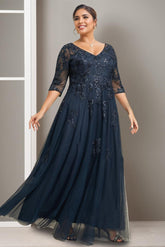 Plus Size Long A Line V Neck Mother of the Bride Dress with Half Sleeves and Sequins