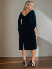 Plus Size Velvet Mother of the Bride A Line Dress with Scoop Neck and Ruffled Knee Length Hem