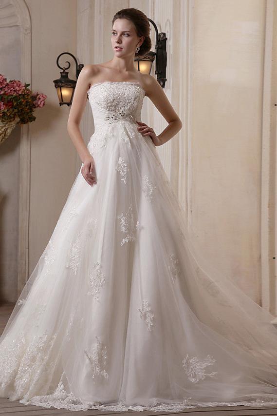 Princess Plus Size Wedding Dress with Sleeves | Suzhoufashion Princess Plus Size Wedding Dress with Sleeves | Suzhoufashion