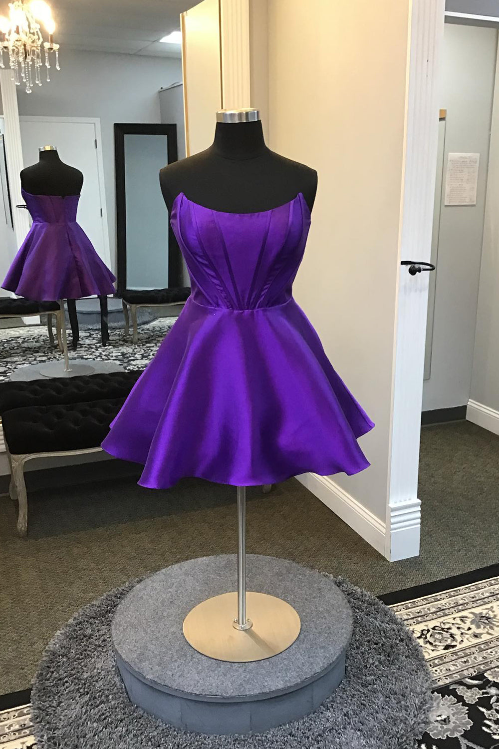 Purple Homecoming Dresses Corset A-Line Strapless Satin Short Cocktail Dresses