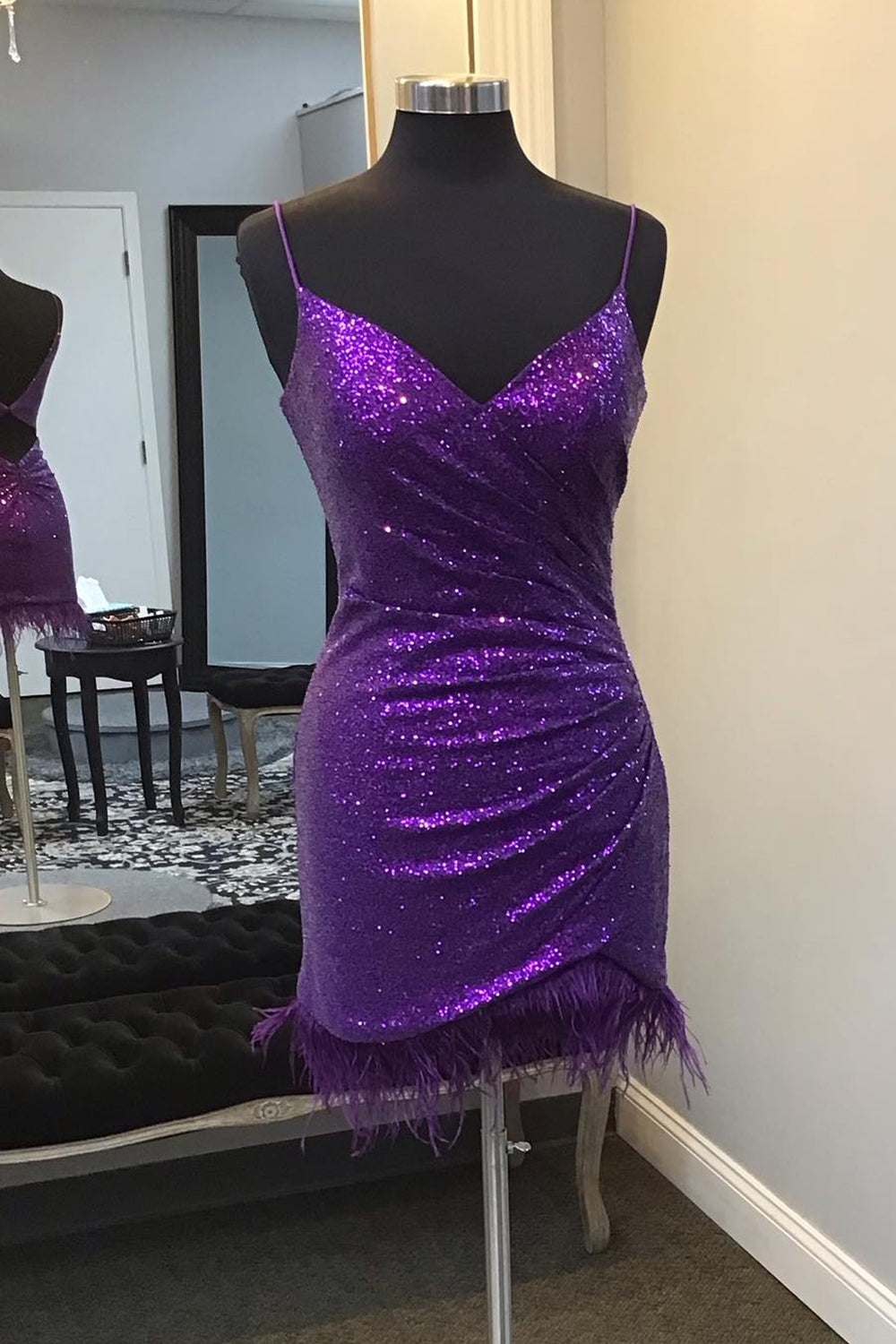 Purple Homecoming Dresses Sequin Open Back Tight Short Cocktail Dresses with Feathers
