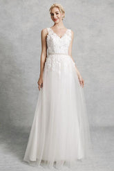 Romantic A-Line Wedding Dress V-Neck Lace Satin Tulle Straps Backless Bridal Gowns Illusion Detail with Court Train