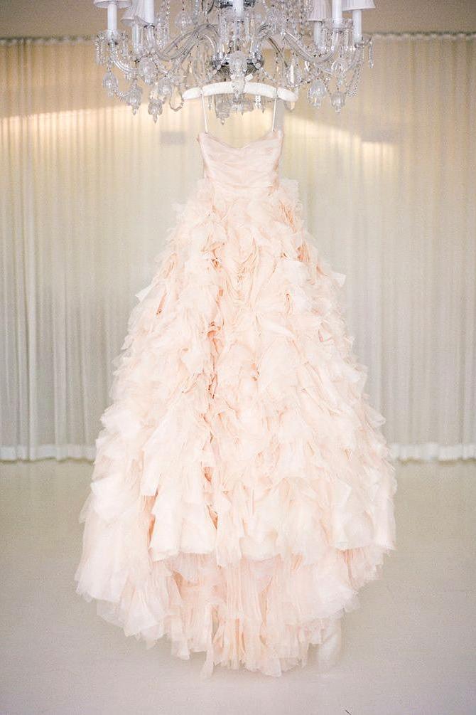Romantic Blush Pink Ruffle Tiered Wedding Dress A-line Cute Popular Custom Made Organza Formal Bridal Gowns