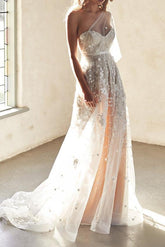 Sexy A-Line Beach Wedding Dresses Sweetheart Lace Sleeveless Bridal Gowns Beach Wedding Dress in Color See-Through Court Train