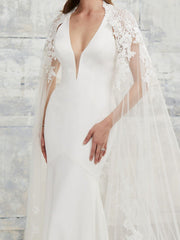 Sexy Two Piece Mermaid Beach Wedding Dress V-neck Lace Satin Short Sleeve Simple Bridal Gowns with Court Train