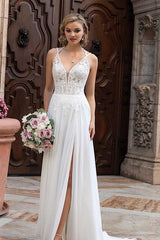 Simple Chiffon V Neck White Split Beach Wedding Dresses With Lace Appliques