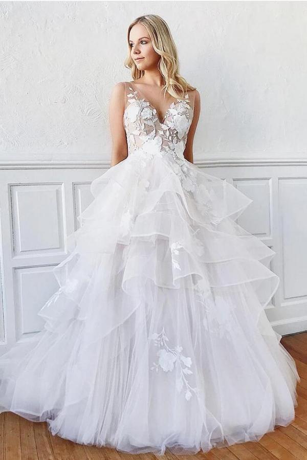 Spaghetti Straps Simple Wedding Dress with Layers Tulle Lace Appliques | Suzhoufashion Spaghetti Straps Simple Wedding Dress with Layers Tulle Lace Appliques | Suzhoufashion