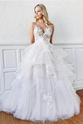 Spaghetti Straps Simple Wedding Dress with Layers Tulle Lace Appliques