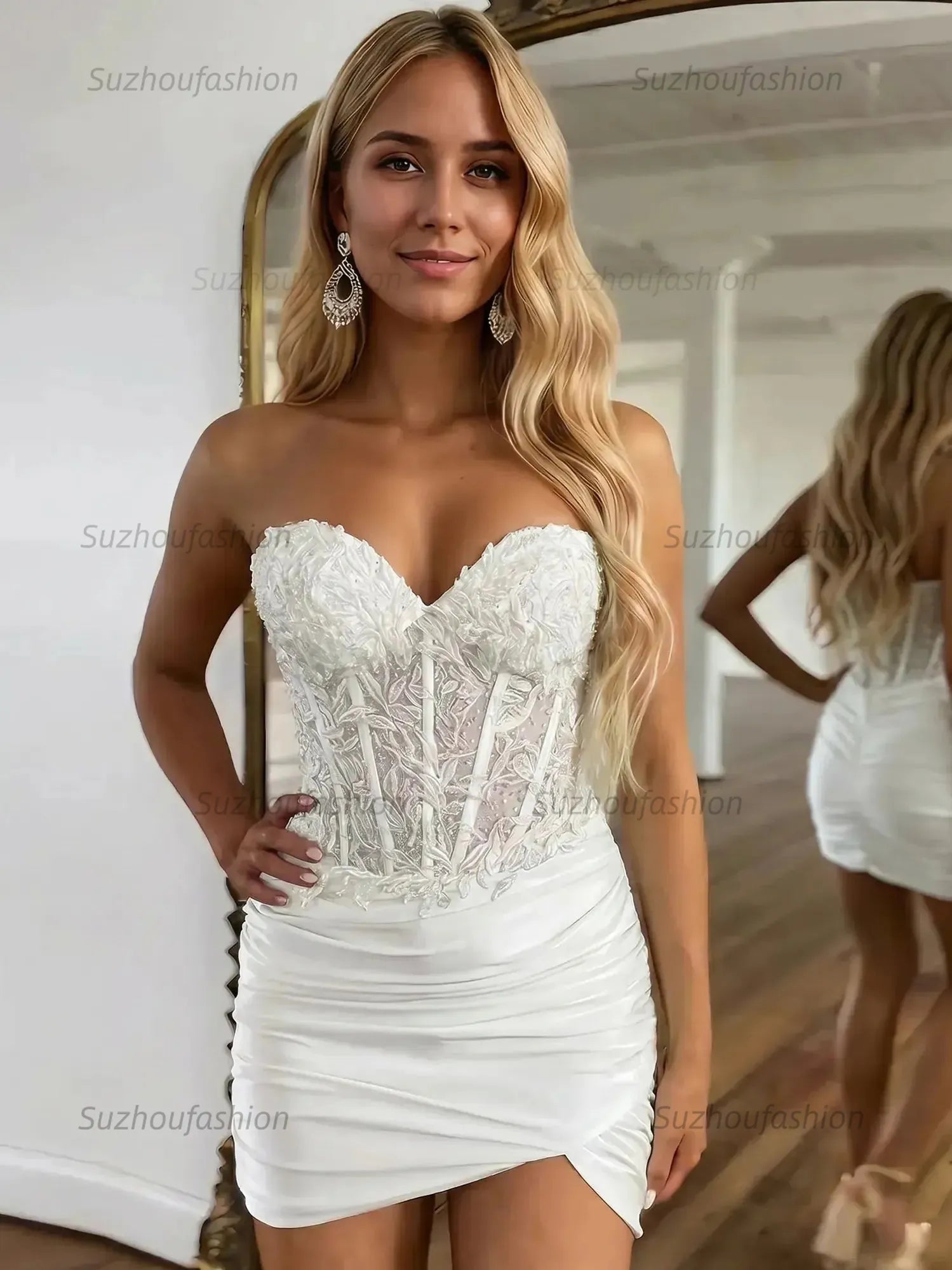 Sparkly Sequins Sweetheart Bodycon Homecoming Dress