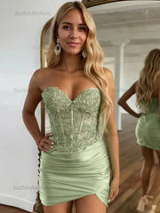 Sparkly Sequins Sweetheart Bodycon Homecoming Dress
