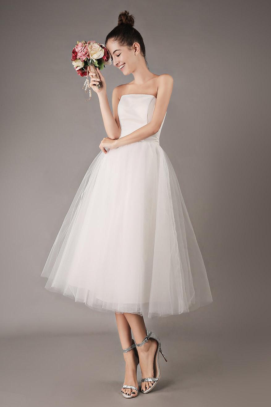 Strapless White Tulle Knee-Length Zipper Beach Wedding Dresses