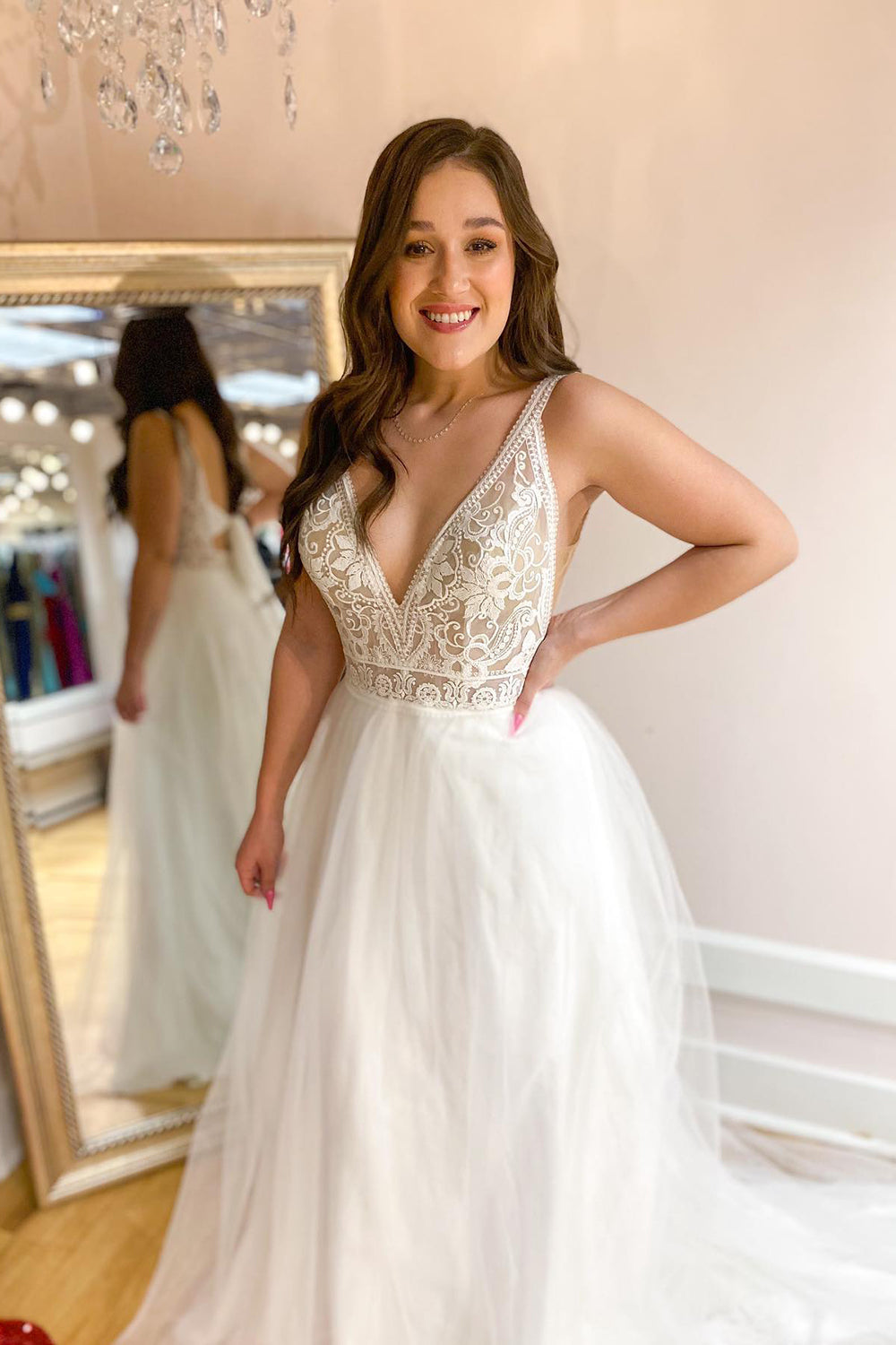 Stunning A-Line Tulle Deep V-neck Open Back Spaghetti Straps Wedding Dress | Suzhoufashion suzhoufashion Stunning A-Line Tulle Deep V-neck Open Back Spaghetti Straps Wedding Dress | Suzhoufashion suzhoufashion