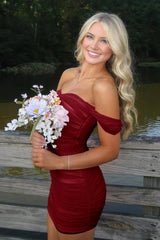 Stylish Sheath Off the Shoulder Pink Short Homecoming Dress with Ruched