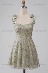 Suzhoufashion A-Line Floral Dusty Sage Short Beaded Homecoming Dress with Bows