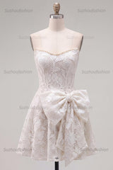 Suzhoufashion Floral White Lace A-Line Strapless Short Homecoming Dress with Bow