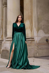 Suzhoufashion Green Long Sleeve Formal Dress Velvet Satin A Line V Neck Christmas Party Dress