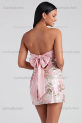 Suzhoufashion Light Pink Strapless Sequin Floral Tight Short Homecoming Dress