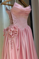 Suzhoufashion Pale Pink Satin Strapless Homecoming Dress With Rhinestone 3D Flower And High Slit Formal Evening Gown