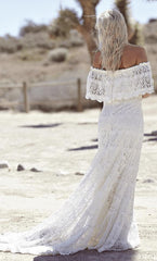 Sweep Train Elegant White Lace Bohemian Beach Beach Wedding Dress Off-the-shoulder Boho Wedding Gowns