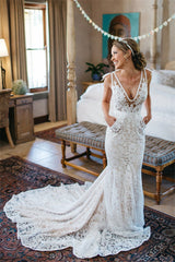 Unique Beach Wedding Dress Deep V-neck Lace Pockets Wedding Gowns with Extra Train BA3402