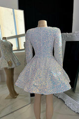 V Neck A Line Mini Homecoming Dress Sequined Long Sleeves Cocktail Dresses