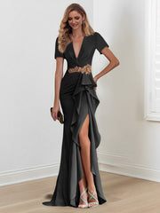 V Neck Long Mermaid Trumpet Mother of the Bride Dress with Ruffles