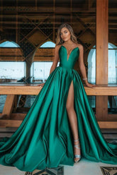 V Neck Prom Dress Sleeveless Emerald A Line Green Evening Formal Dress With Side Split