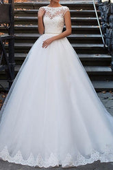 Vintage A-Line Wedding Dress Bateau Lace Cap Sleeve Glamorous Bridal Gowns Illusion Detail Backless with Sweep Train