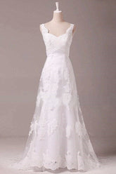 Vintage A-Line White Lace Long Beach Wedding Dress Popular Applique Floor Length Plus Size Bridal Gowns