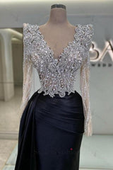 Vintage Column Satin Prom Dress Lace V Neck Sleeve Black Formal Dress With Beading