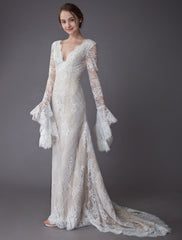Vintage Deep V Neck Long Sleeves Lace A-Line Beach Wedding Dresses