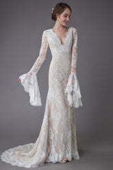 Vintage Deep V Neck Long Sleeves Lace A-Line Beach Wedding Dresses