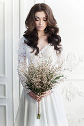 Vintage Long Sleeve White Lace Bridal Gown V-Neck Long Sweep Train Plus Size Beach Wedding Dress