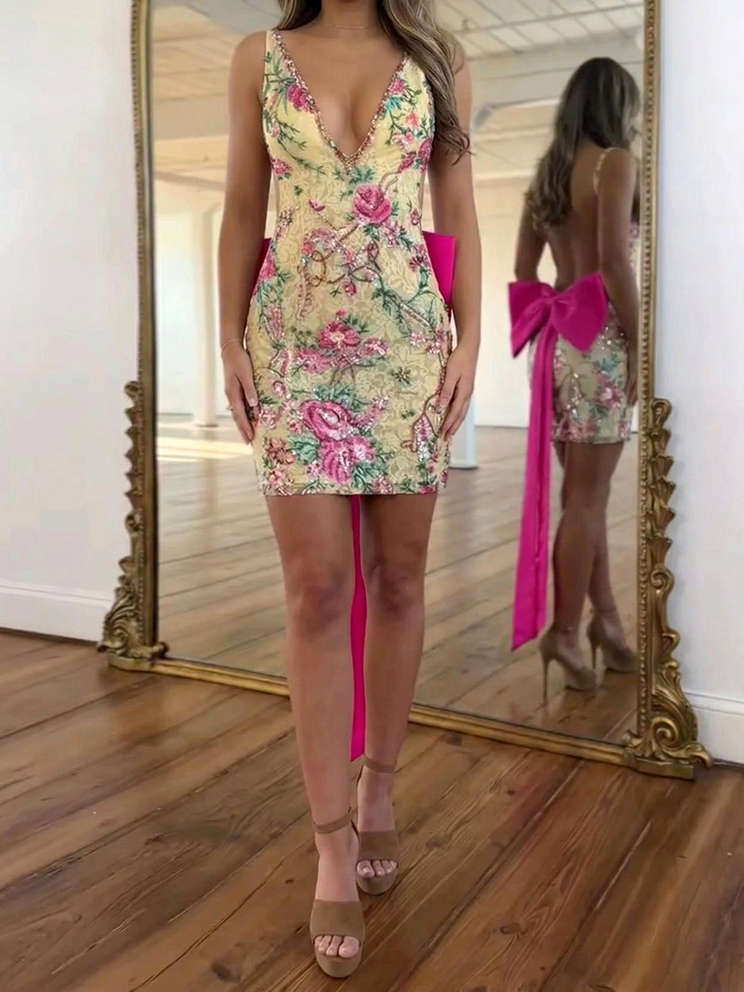 White Floral Embroidered Deep V-Neck Homecoming Dress with Oversized Bow Train
