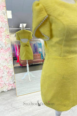 Yellow Tight Homecoming Dresses Short Sleeves Tweed Cocktail Dresses With Pearl