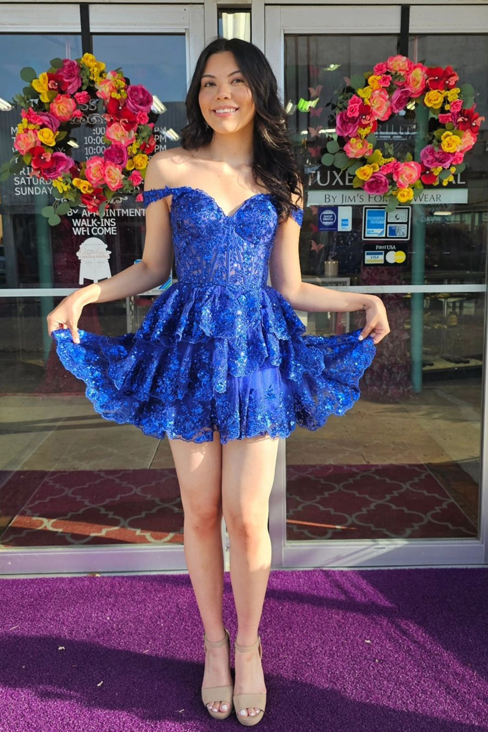 A-Line Black Homecoming Dress Tiered Short Prom Dress with Lace Suzhoufashion