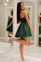 A-Line Dark Green Homecoming Dresses Strapless Short Cocktail Dresses with Bow