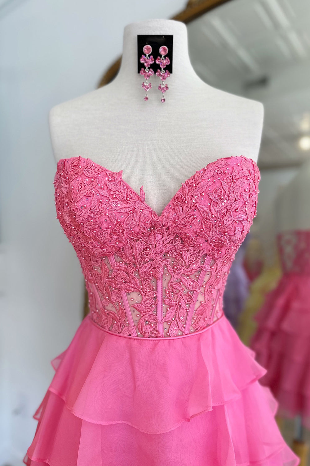 A Line Fuchsia Homecoming Dresses Corset Strapless Short Cocktail Dresses with Ruffles