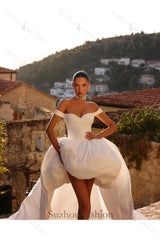 A Line High Low Beach Wedding Dress Red Off the Shoulder Bridal Gown
