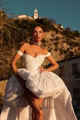 A Line High Low Beach Wedding Dress Red Off the Shoulder Bridal Gown