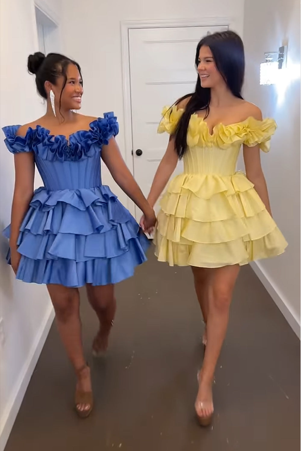 A -Line Off The Shoulder Golden Homecoming Dresses Corset Short Cocktail Dresses with Ruffles