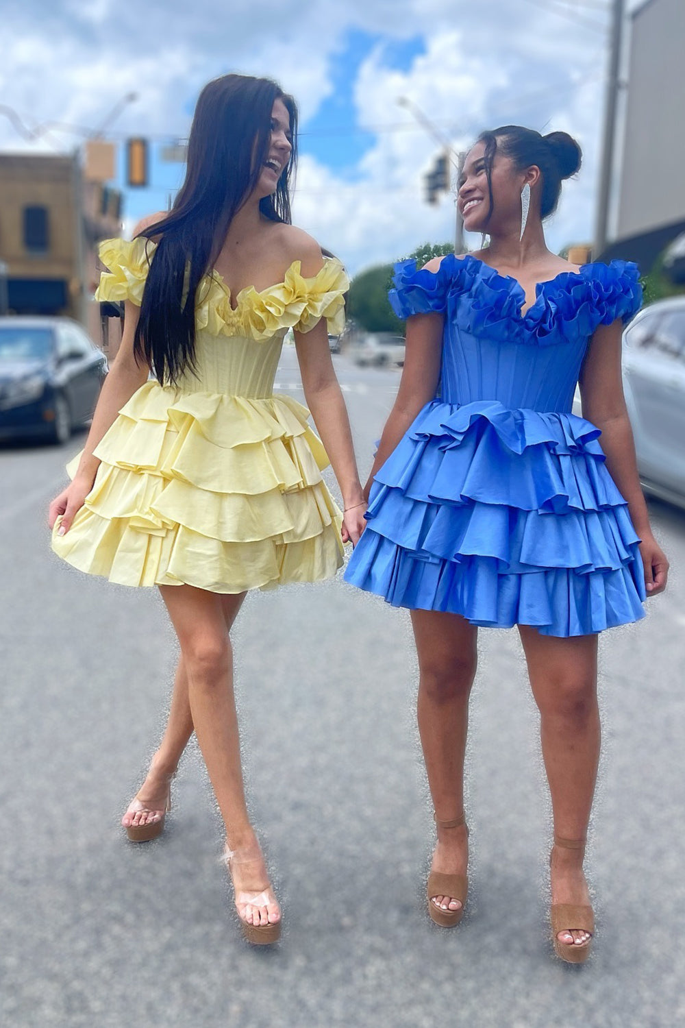 A -Line Off The Shoulder Golden Homecoming Dresses Corset Short Cocktail Dresses with Ruffles