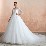 Affordable Lace Jewel White Tulle Wedding Dress with 3/4 Sleeves
