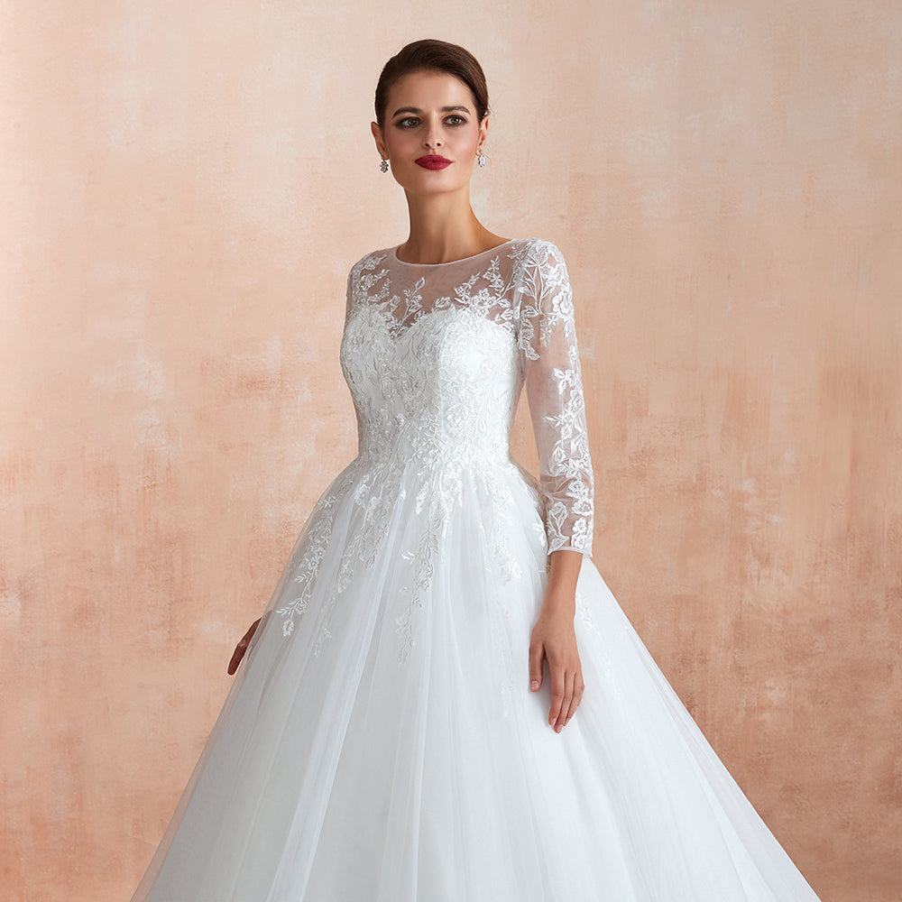 Affordable Lace Jewel White Tulle Wedding Dress with 3/4 Sleeves